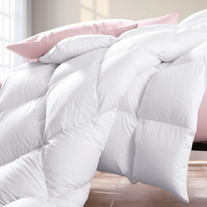 Down Comforters | 800 Fill Power Goose Down, 100% Cotton 300 Thread Count Sateen