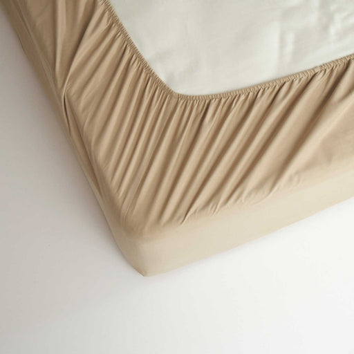 DM804K | King Size Duvet Cover Set Jacquard Top & 100% Cotton Inside