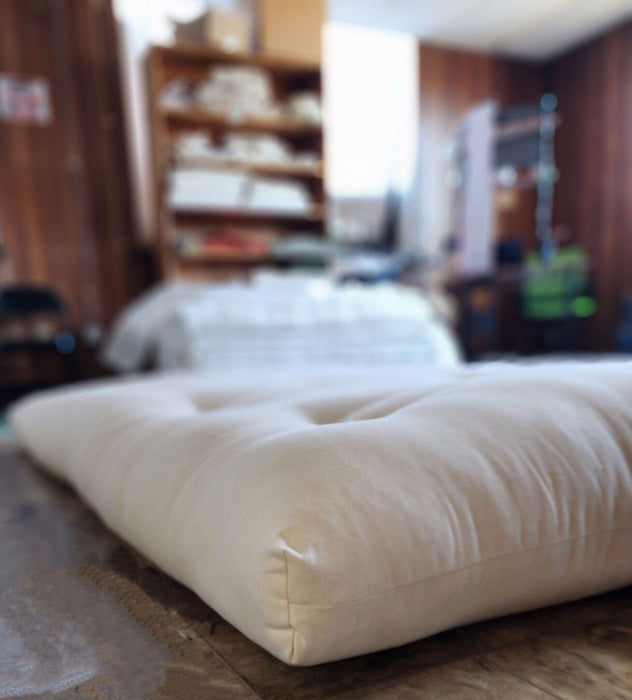 GOTS Organic Cotton and Wool Dreamton Futon